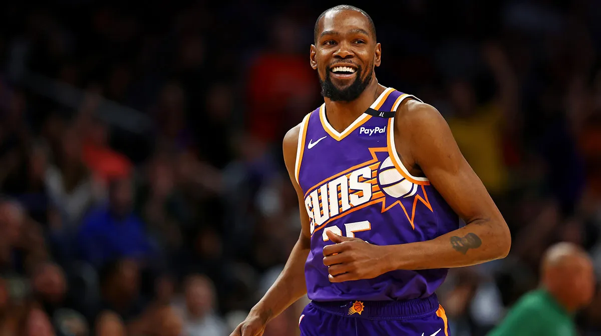 7 Mind-Blowing Kevin Durant Facts That Prove He’s the NBA’s Real “Unicorn”