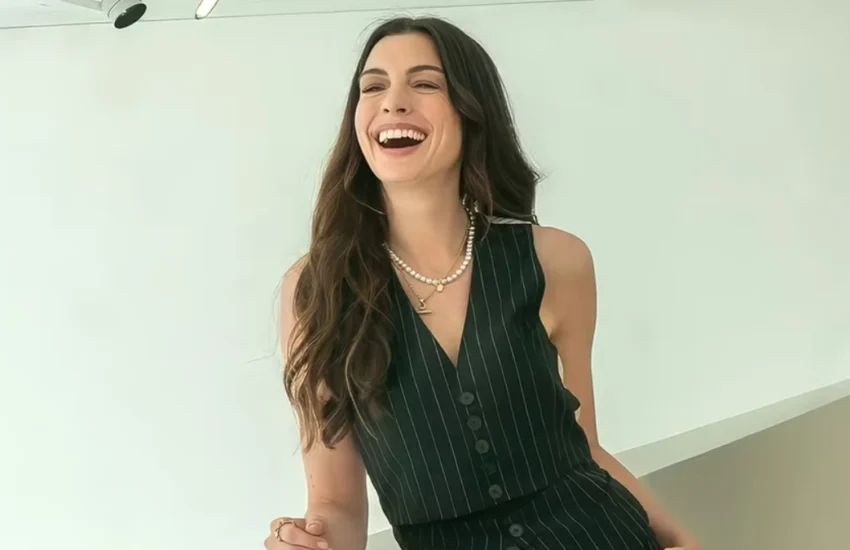 Anne Hathaway Brings the Devil Back
